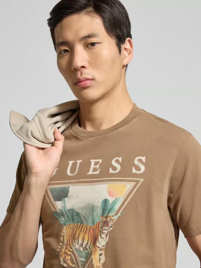 Guess t-shirt met motiefprint model 'TIGER SPIRIT'
