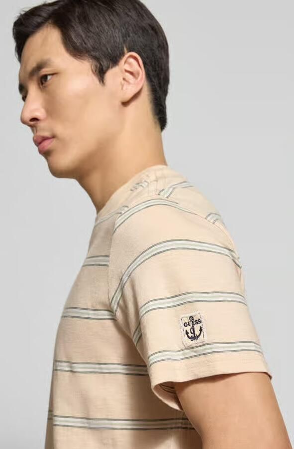 Guess t-shirt met ronde hals en labelpatch