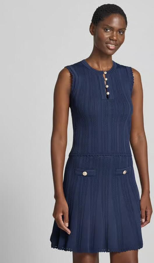 Guess Tricottop in ajourtricot met korte knoopsluiting - Foto 2