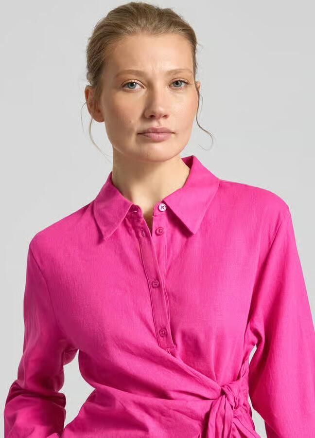 GUIDO MARIA KRETSCHMER WOMAN Blouse van mix van linnen en viscose met knoopdetail model 'Mathilda'
