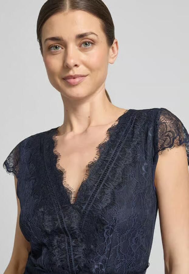 GUIDO MARIA KRETSCHMER WOMAN Kantenshirt met V-hals
