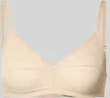 Hanro Bh in semitransparant design model 'Smooth'
