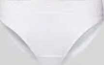 Hanro Slip met kant model 'MOMENTS'