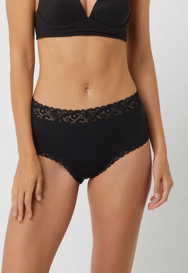 Hanro Slip met kant model 'Moments'