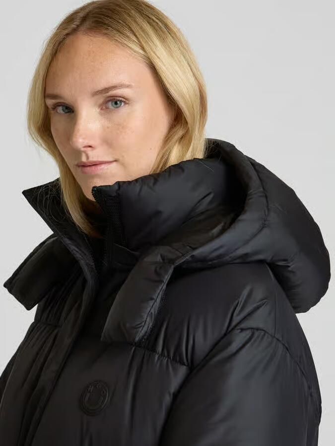 Hugo Blue Gewatteerde lange jas met labelpatch model 'Flavia'