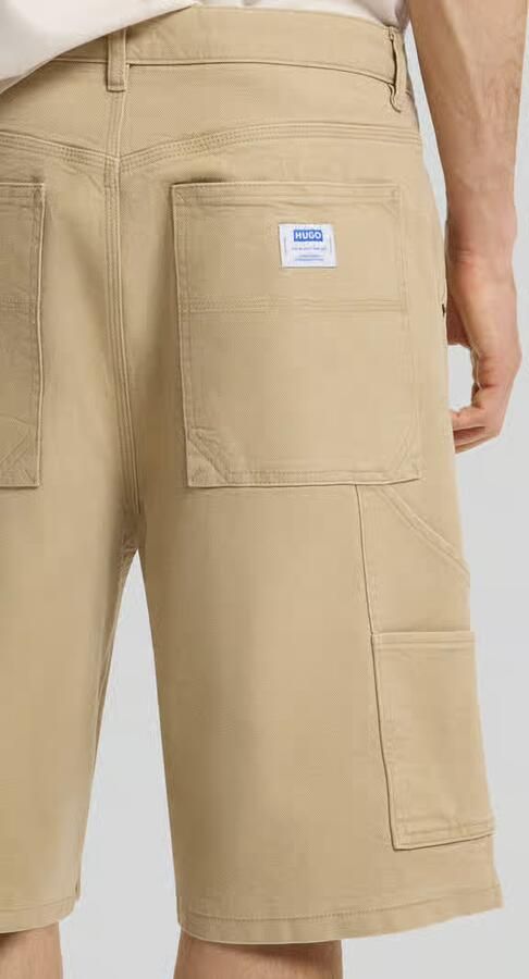 HUGO Blue Regular fit bermuda van katoenmix met zijzakken