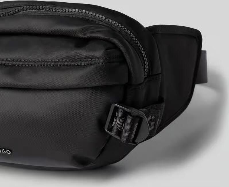 HUGO Heuptasje met labeldetail model 'AYDEN_New_WAISTBAG'