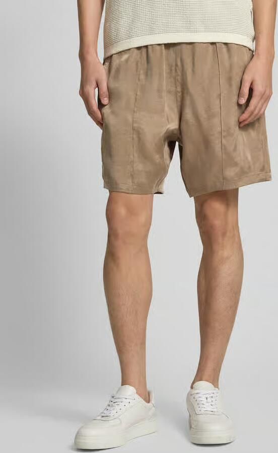 HUGO Korte regular fit broek met vaste persplooien model 'Ravis' - Foto 3