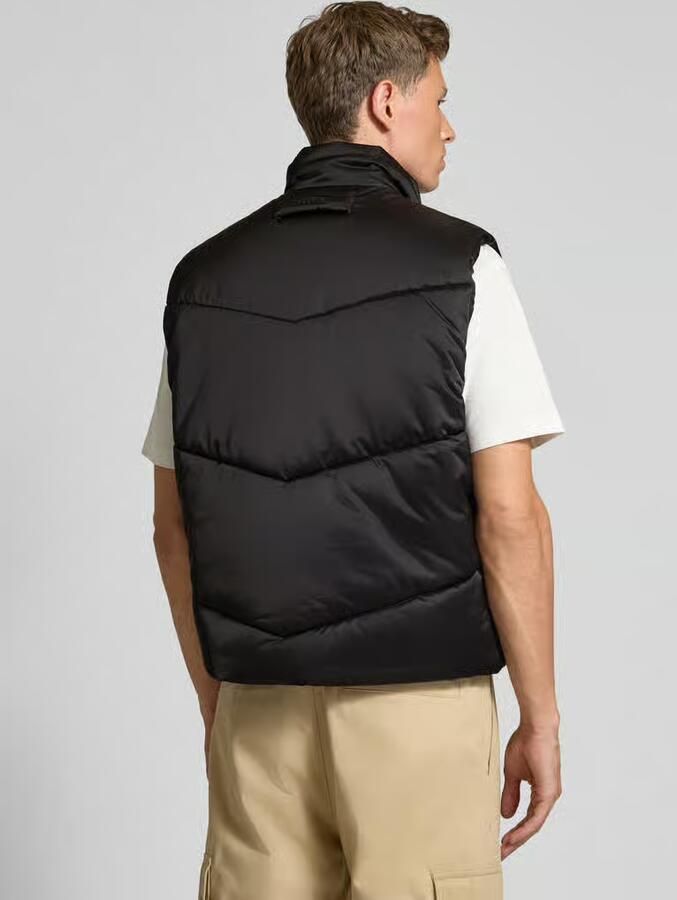 HUGO Regular fit bodywarmer van gewatteerd satijn model 'BEROLINO'
