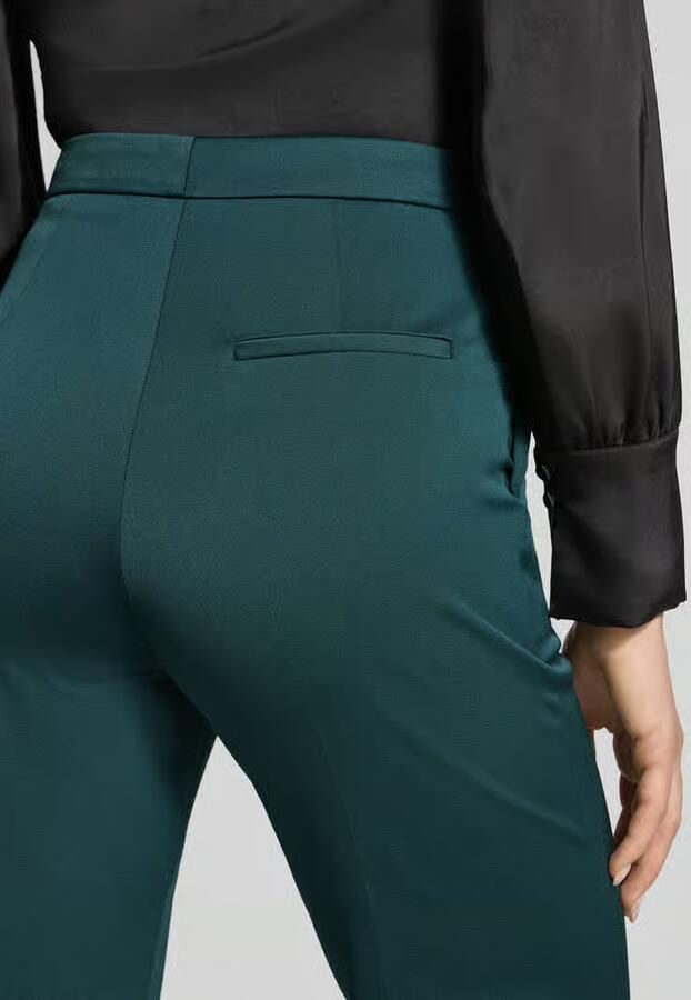 HUGO Regular Fit plooibroek met viscosegehalte model 'HALENIA'