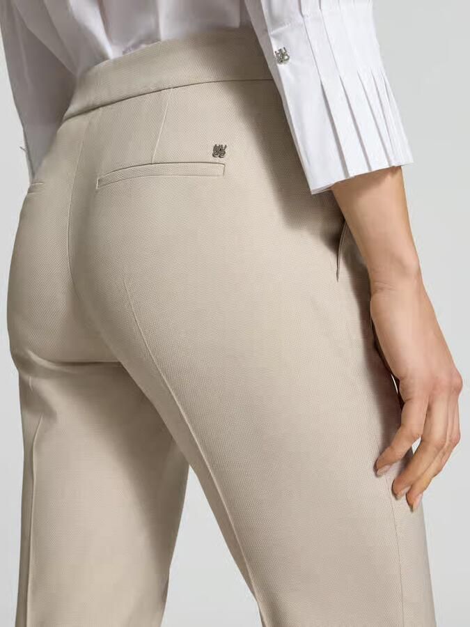 HUGO Regular fit smalle broek met viscose model 'HILESA' - Foto 2