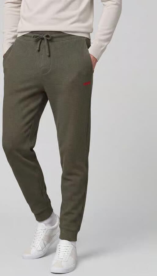HUGO Regular fit sweatbroek van katoenmix model 'Austin' - Foto 3