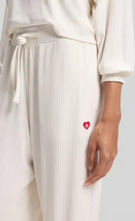 HUGO relaxed fit sweatbroek van modalmix model ' HEART'