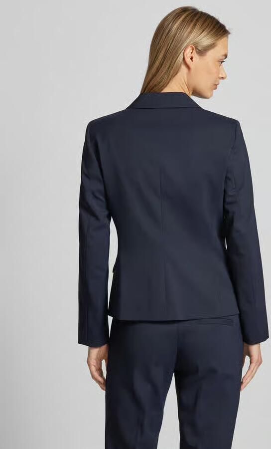 Hugo Boss Getailleerde Blazer Aredana met Wol Blue Dames