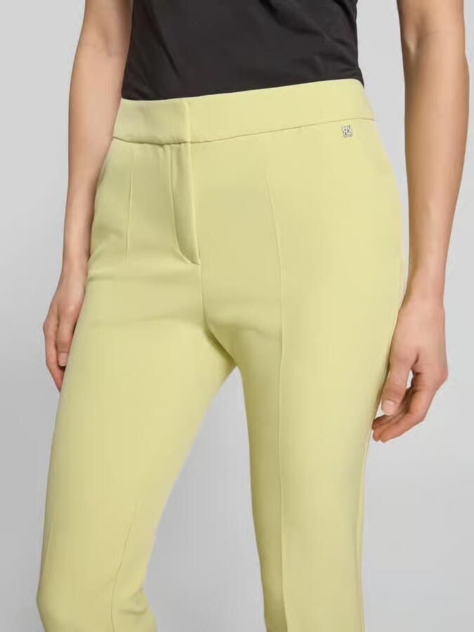 HUGO slim fit smalle broek met LOGO-klinknagel model 'HAGONIA-1'