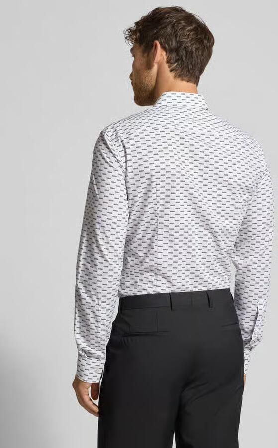 HUGO Slim fit zakelijk overhemd met kentkraag