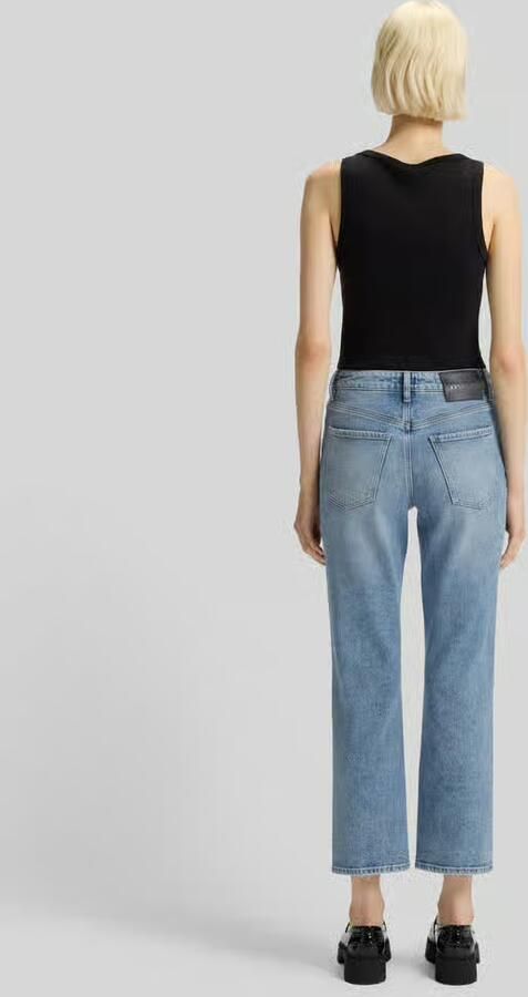 HUGO Straight fit jeans van katoenmix
