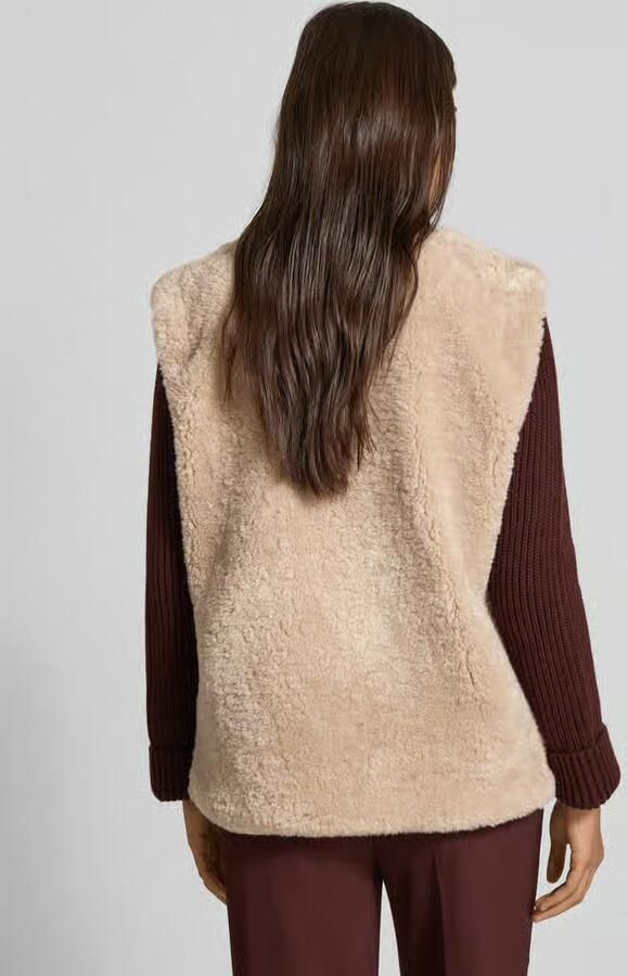 Ichi Gilet met imitatiebont model 'HIZALA'
