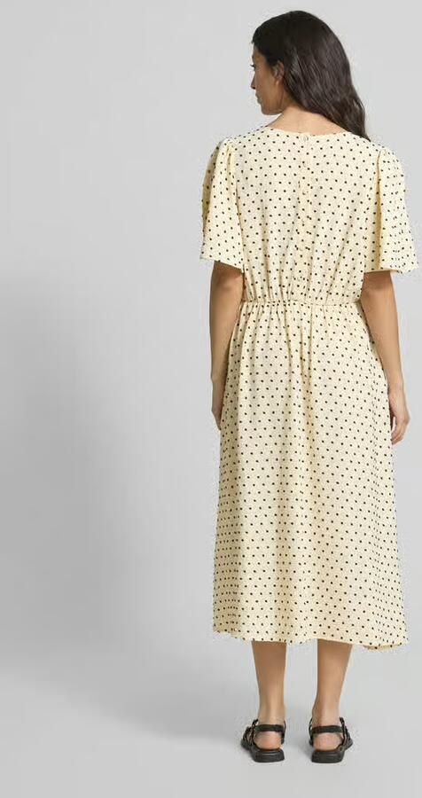 Ichi Vrouwelijke Jurk met Volantmouwen Beige Dames - Foto 3