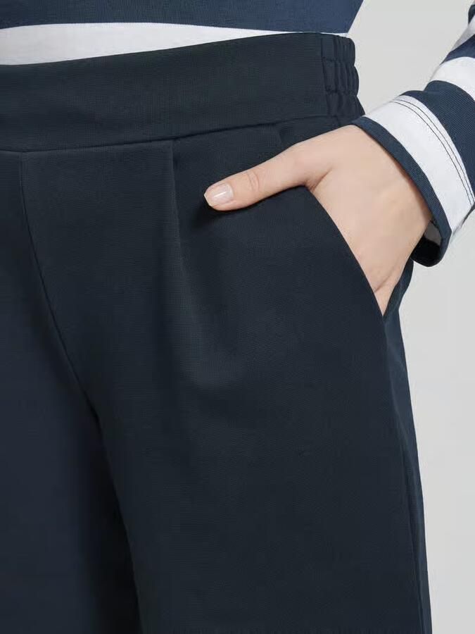 Ichi Regular fit sweatshorts met bandplooien model 'Kate' - Foto 2