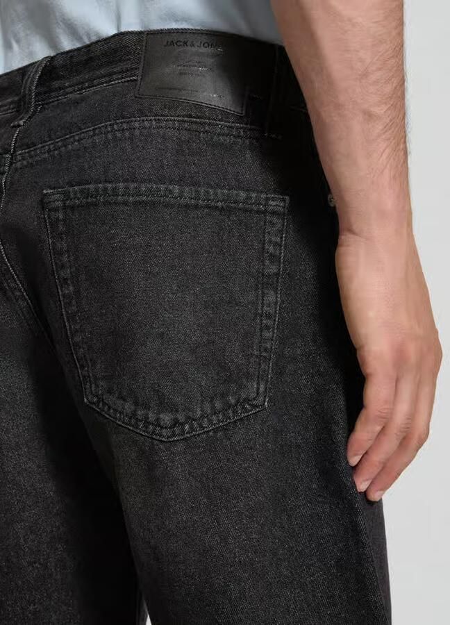 Jack & jones loose fit korte jeans met steekzakken model 'TONY'