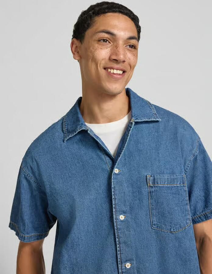Jack & jones modern fit jeanshemd met borstzak model 'AUSTIN'