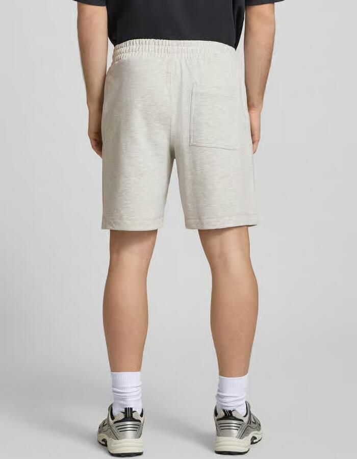 Jack & jones Sweatshorts met labelstitching model 'KARL'