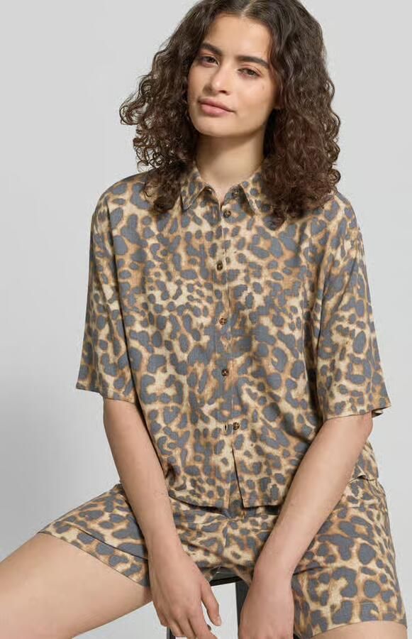 Jake*s Casual boxy fit blouse van mix van viscose en linnen in all-over look