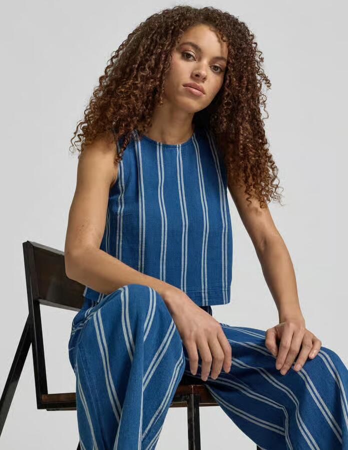 Jake*s Casual Jeansblouse met druppelvormige hals aan de achterkant