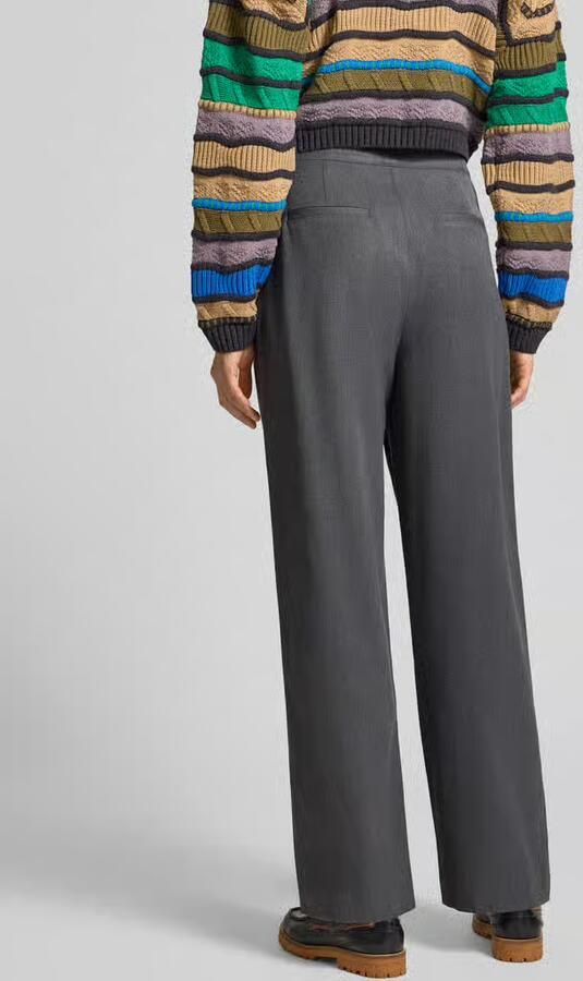 Jake*s Casual Stoffen broek met wijde pijpen en sierknopen