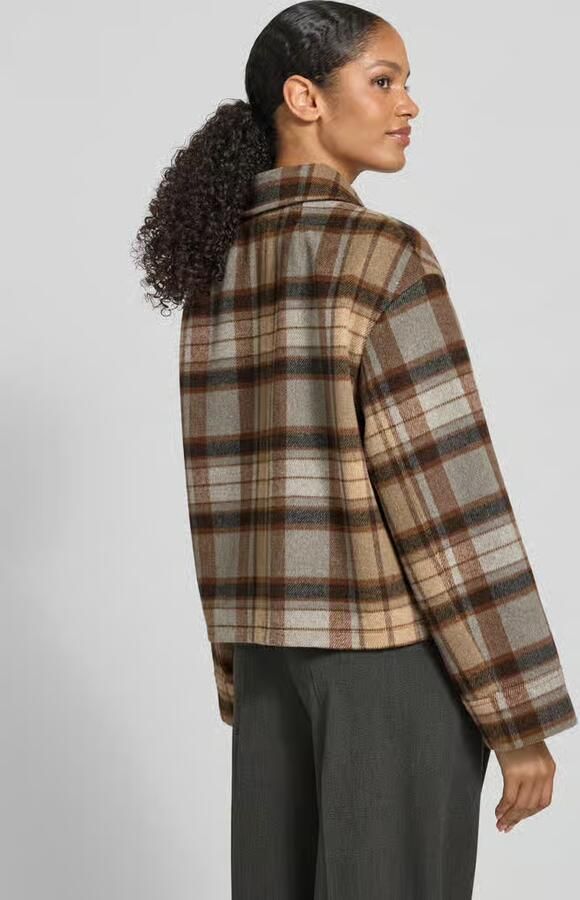 Jake*s Collection Jack met platte kraag en knoopsluiting