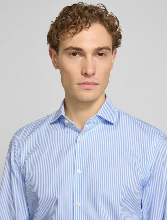 Jake*s Slim fit zakelijk overhemd met knoopsluiting
