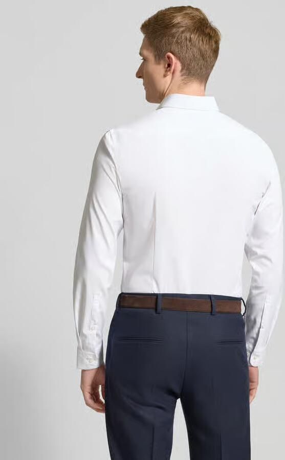 Jake*s Slim fit zakelijk overhemd met kentkraag