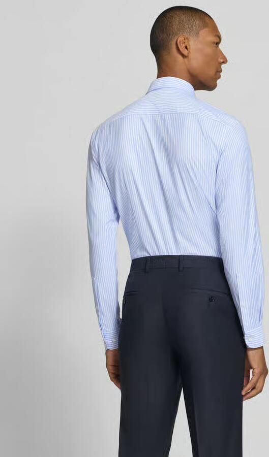 Jake*s slim fit zakelijk overhemd met kentkraag - Foto 2