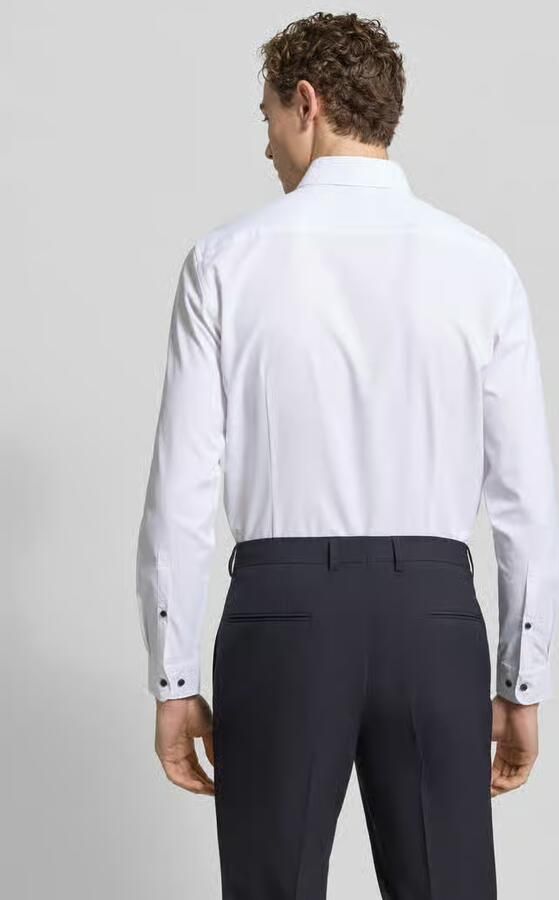 Jake*s Slim fit zakelijk overhemd met kentkraag