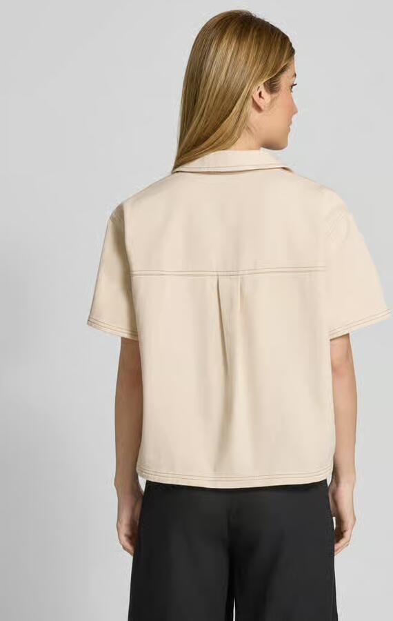 Jake*s Studio Woman Relaxed fit jeansblouse met klepzakken op de borst