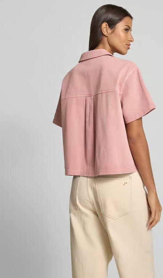 Jake*s Studio Woman Relaxed fit jeansblouse met klepzakken op de borst