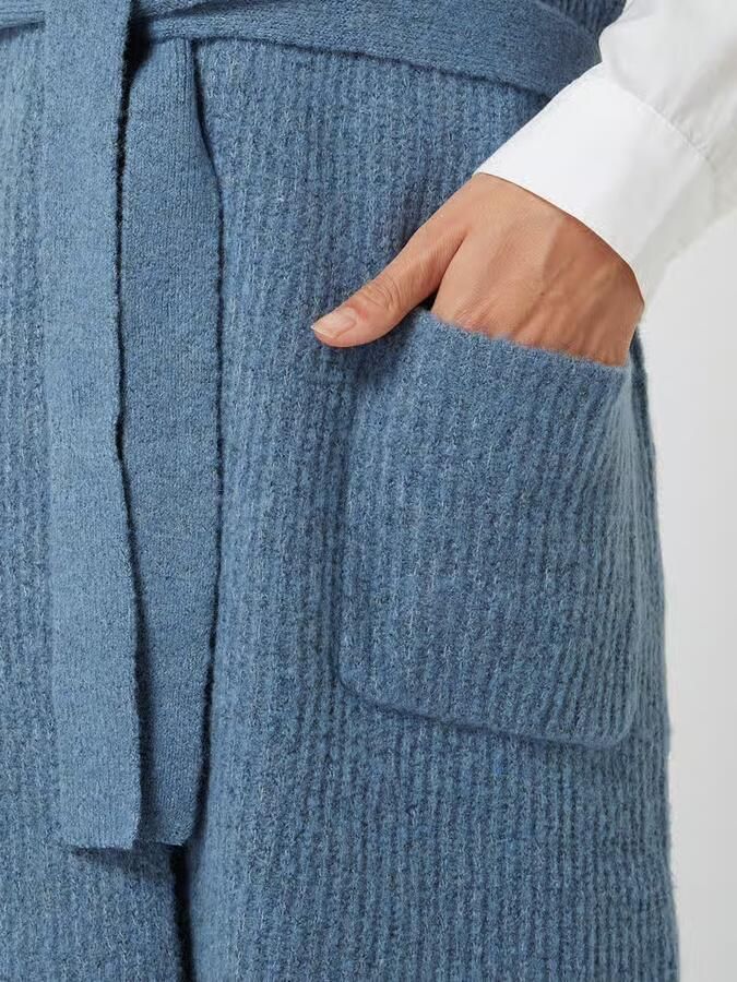 JC Sophie Cardigan met jak model 'Poppy'