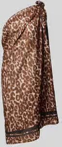 JOOP! COLLECTION Pareo met all-over dierenprint model 'Leopard'