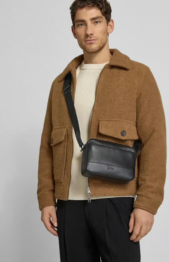 JOOP! COLLECTION Schoudertas met logodetail model 'Manciano pino' - Foto 2