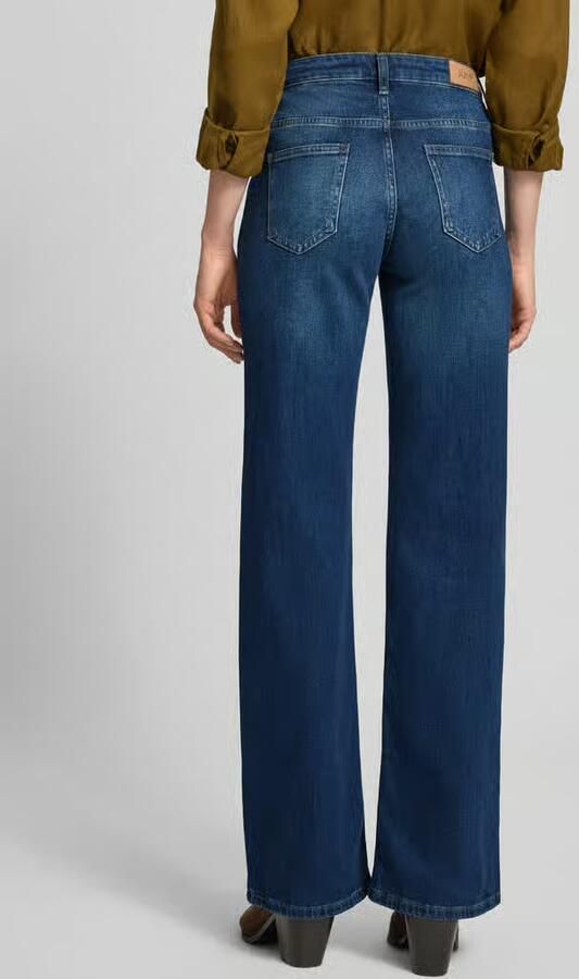 Joop! flared fit jeans met steekzakken model 'Elvira' - Foto 2