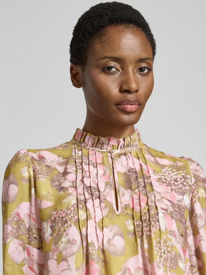 Joop! Regular Fit overhemdblouse met kraag met ruches model 'Belmira' - Foto 2