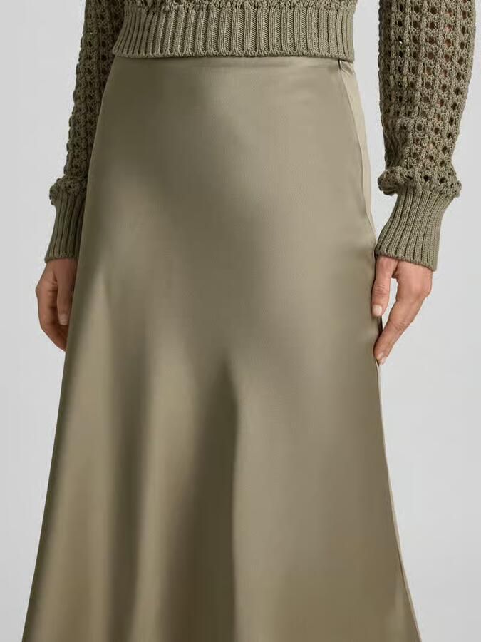 Juvia Midirok van satijn met ritssluiting