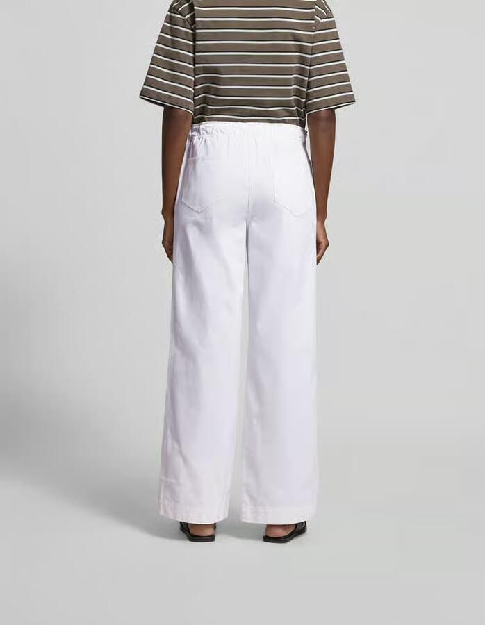 Juvia wide fit stoffen broek met steekzakken