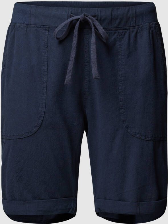 KAFFE Curve Korte PLUS SIZE broek met steekzakken opzij
