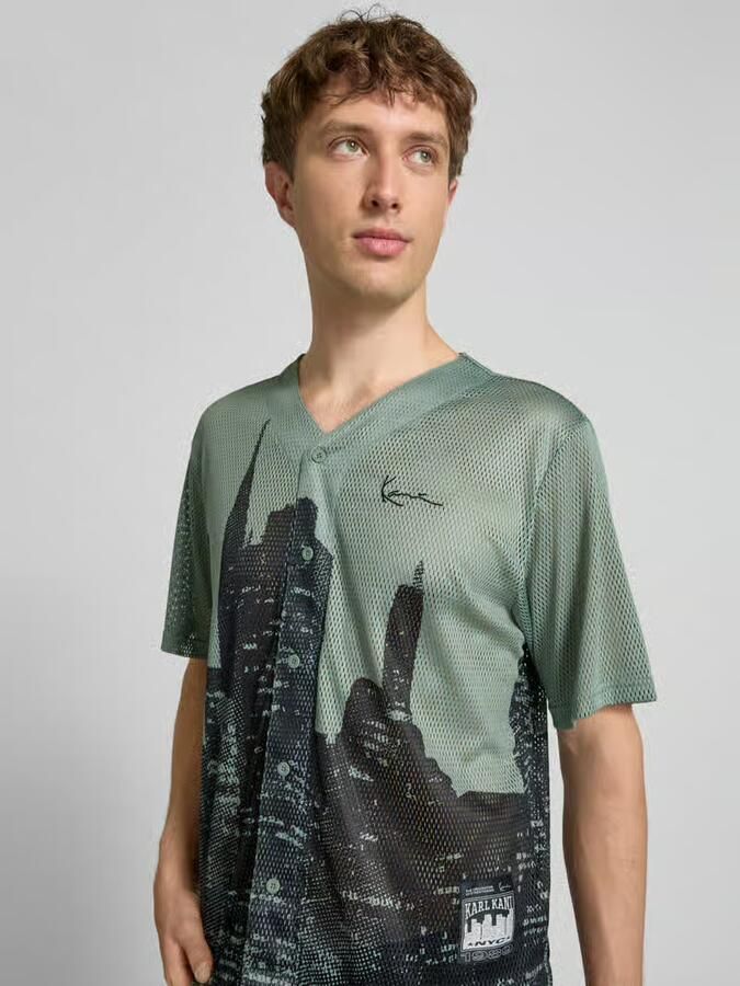Karl Kani modern fit vrijetijdsoverhemd met V-hals