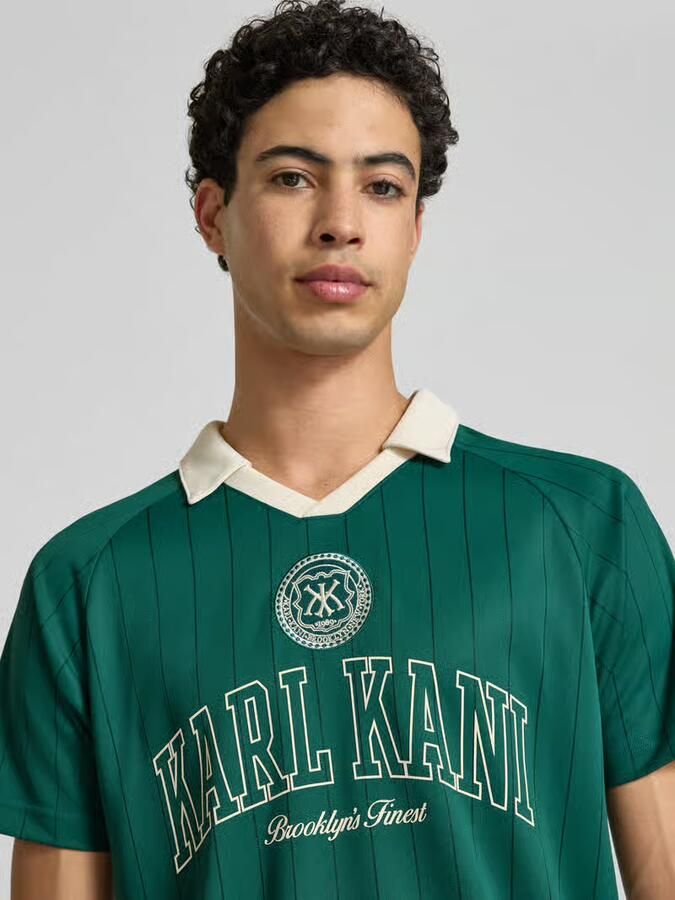 Karl Kani regular fit T-shirt met platte kraag