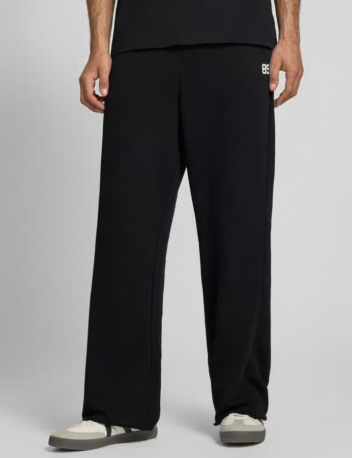 Karl Kani straight fit sweatpants met achterzak - Foto 2
