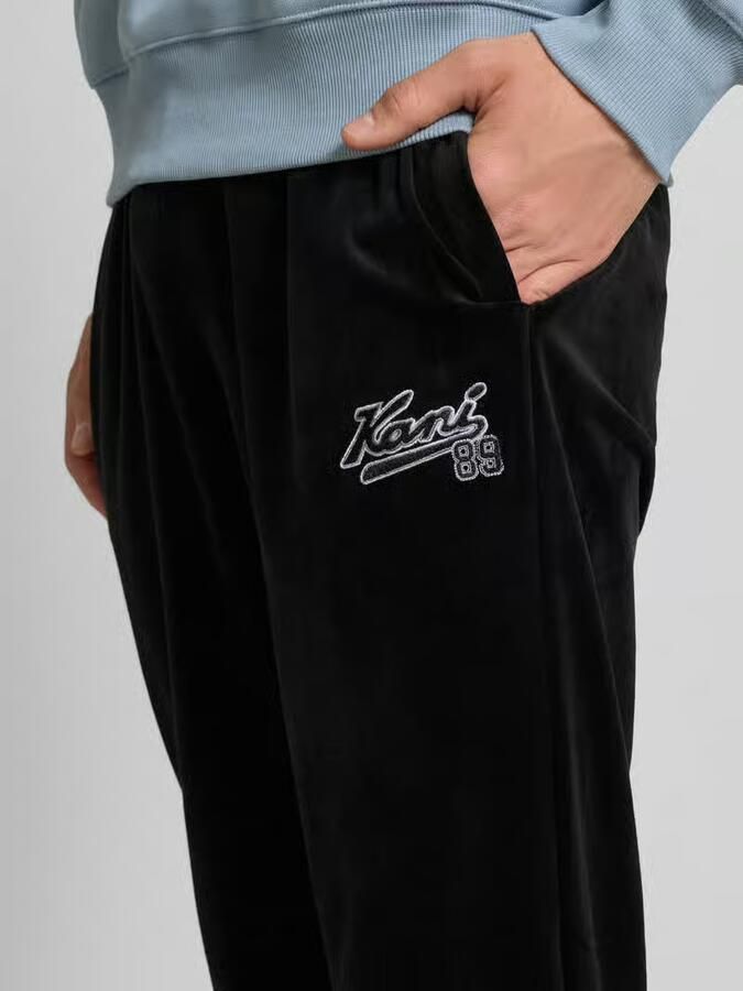 Karl Kani Sweatpants met labelstitching model 'Kani Varsity'