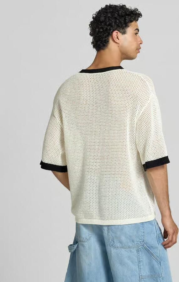 Karl Kani T-shirt in gehaakte look met V-hals